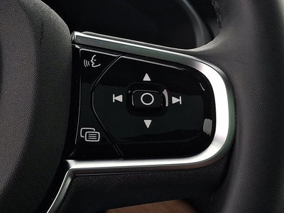 2024 Volvo XC90 Plus Bright Theme