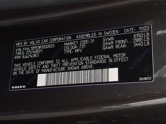 2024 Volvo XC90 Plus Bright Theme