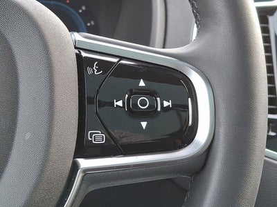 2024 Volvo XC90 Plus Bright Theme