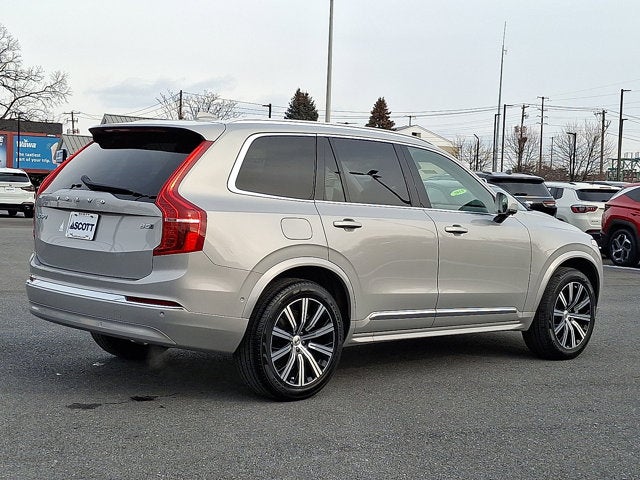 2024 Volvo XC90 Plus Bright Theme