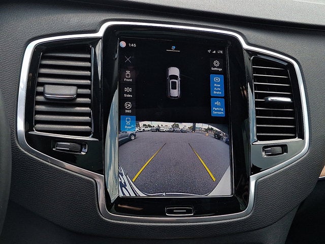 2023 Volvo XC90 Plus