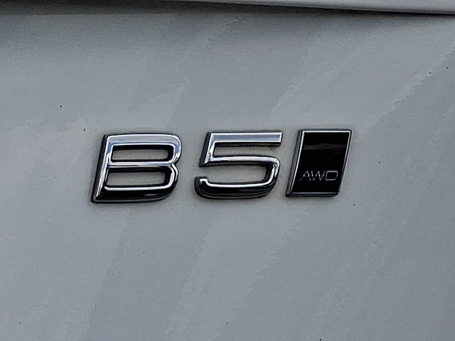 2023 Volvo XC90 Plus