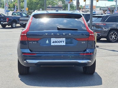 2023 Volvo XC60 Ultimate Bright Theme
