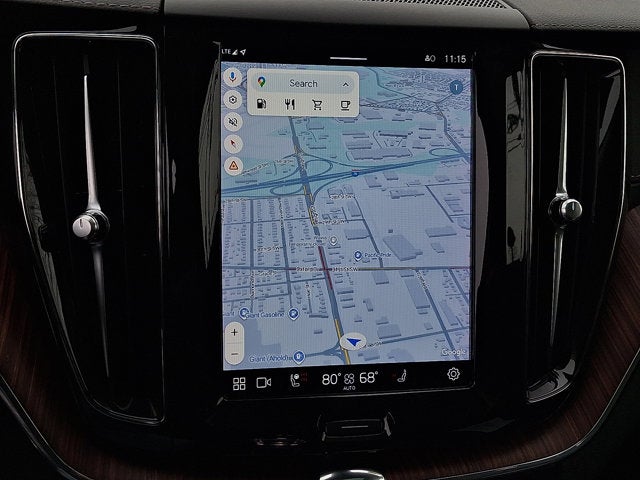 2023 Volvo XC60 Ultimate Bright Theme