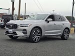 2023 Volvo XC60 Ultimate Bright Theme