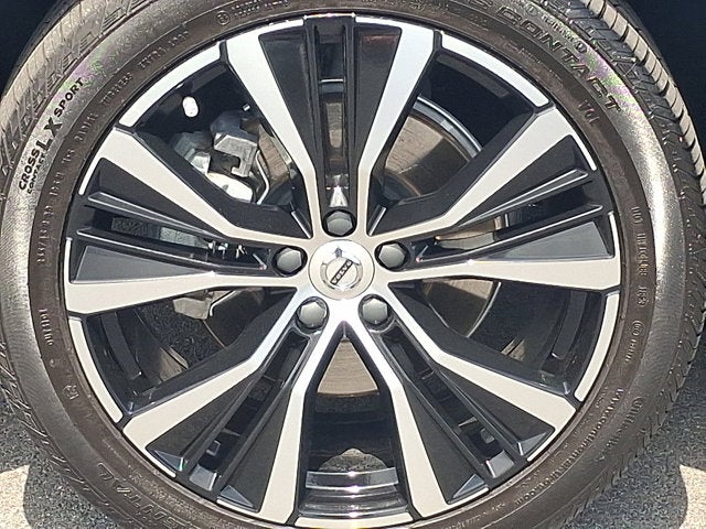 2024 Volvo XC60 Ultimate Dark Theme