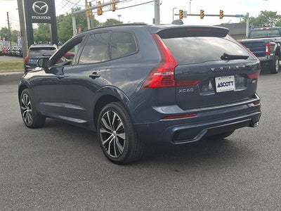 2024 Volvo XC60 Ultimate Dark Theme