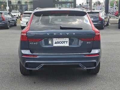 2024 Volvo XC60 Ultimate Dark Theme