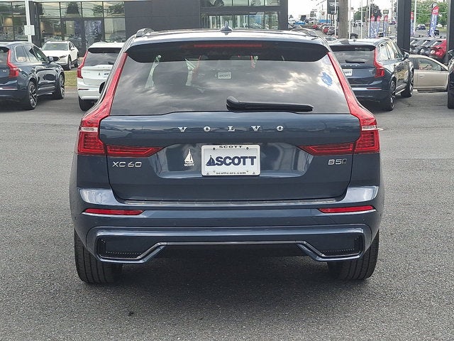 2024 Volvo XC60 Ultimate Dark Theme