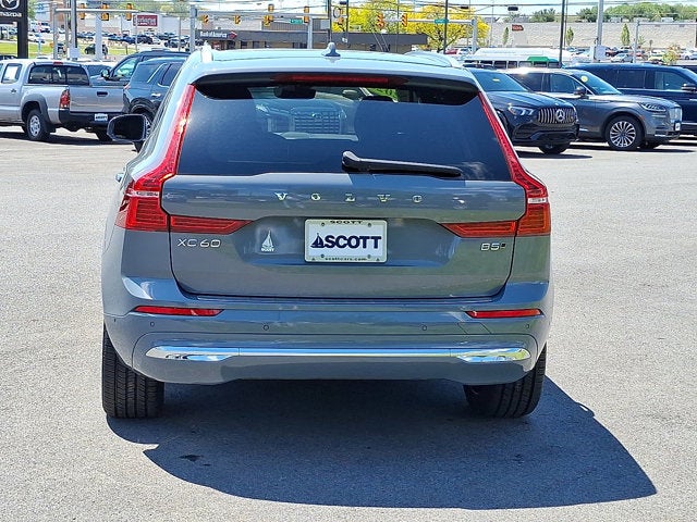 2023 Volvo XC60 Plus Bright Theme