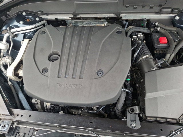 2023 Volvo XC60 Plus Bright Theme