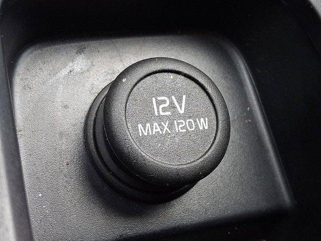 2023 Volvo XC60 Plus Bright Theme