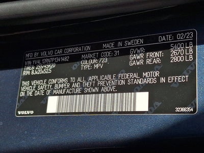 2023 Volvo XC60 Plus Bright Theme