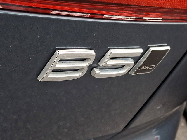 2023 Volvo XC60 Plus Bright Theme