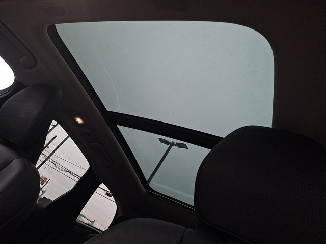 2023 Volvo XC60 Plus Bright Theme