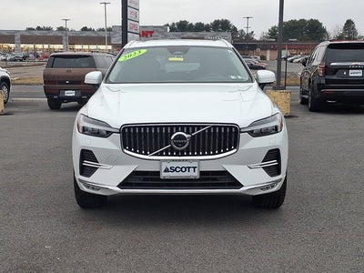 2023 Volvo XC60 Plus Bright Theme