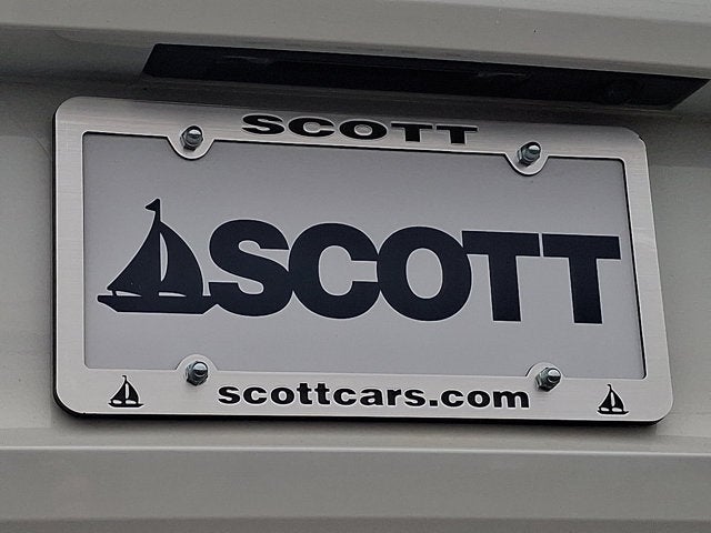 2023 Volvo XC60 Plus Bright Theme