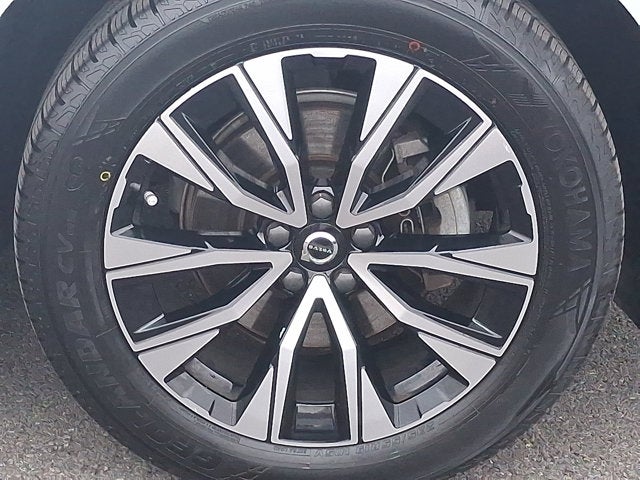 2023 Volvo XC60 Plus Bright Theme