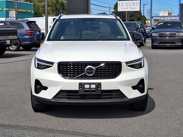 2026 Volvo XC40 Plus