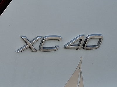 2026 Volvo XC40 Plus