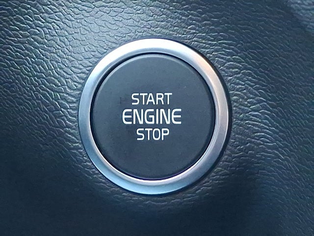 2026 Volvo XC40 Core
