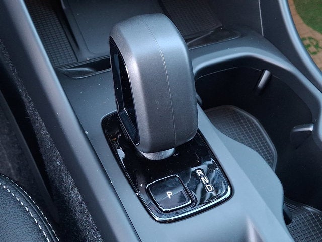 2026 Volvo XC40 Core