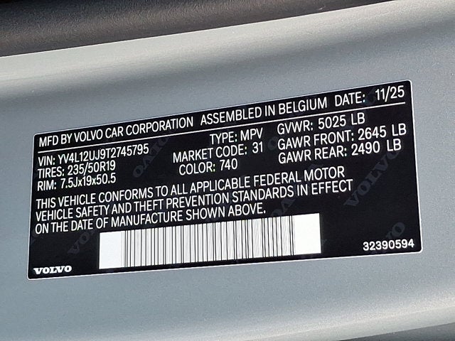 2026 Volvo XC40 Core