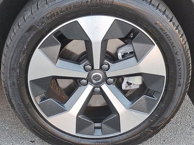 2026 Volvo XC40 Core