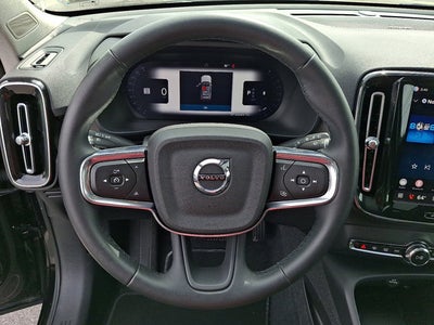2025 Volvo XC40 Ultra Dark Theme