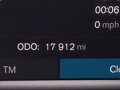 2025 Volvo XC40 Ultra Dark Theme