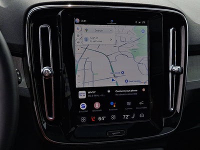 2025 Volvo XC40 Ultra Dark Theme