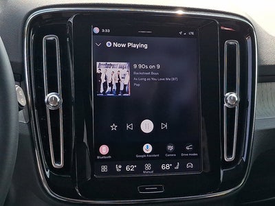 2023 Volvo XC40 Core