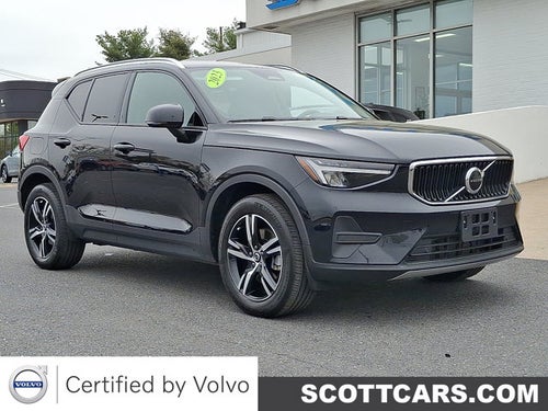 2023 Volvo XC40 Core
