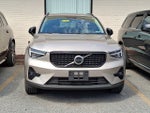 2023 Volvo XC40 Plus Dark Theme