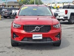 2023 Volvo XC40 Plus Dark Theme