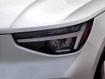 2023 Volvo XC40 Plus Dark Theme