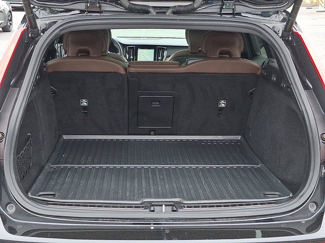 2024 Volvo V60 Cross Country Ultimate