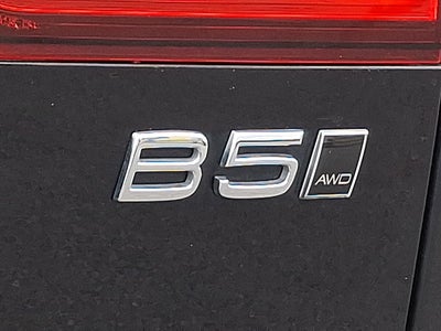 2024 Volvo V60 Cross Country Ultimate