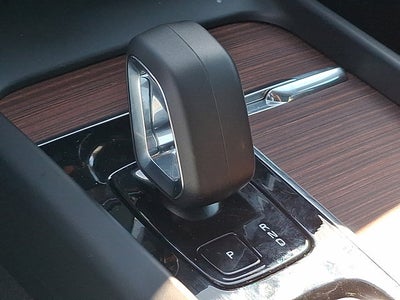 2025 Volvo V60 Cross Country Plus