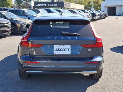 2025 Volvo V60 Cross Country Plus