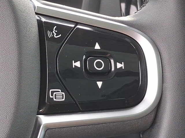 2025 Volvo V60 Cross Country Plus