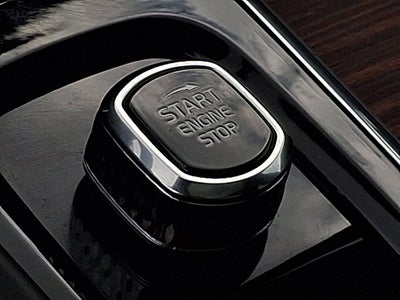 2025 Volvo V60 Cross Country Plus