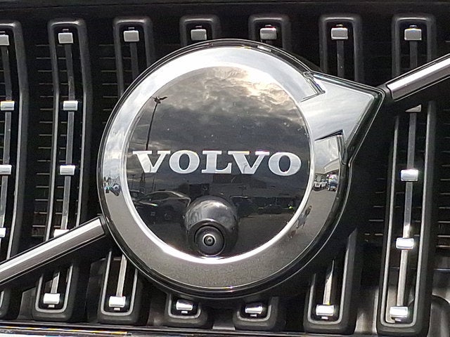 2025 Volvo V60 Cross Country Plus