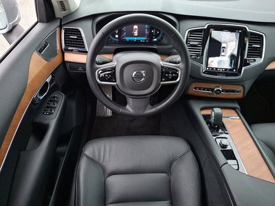 2025 Volvo XC90 Plus