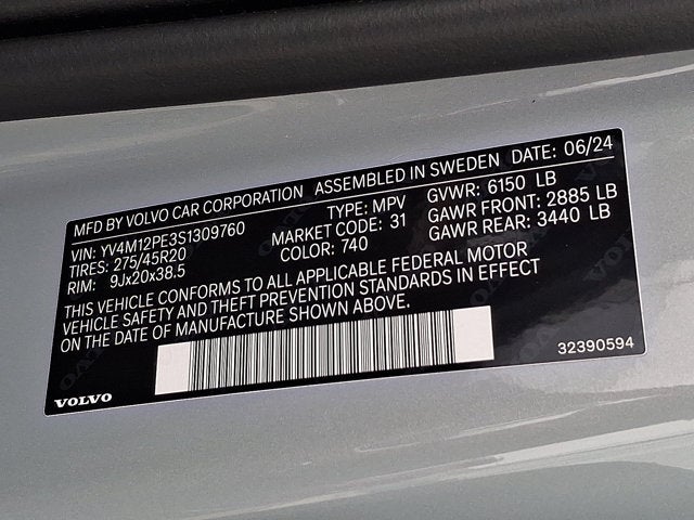 2025 Volvo XC90 Plus