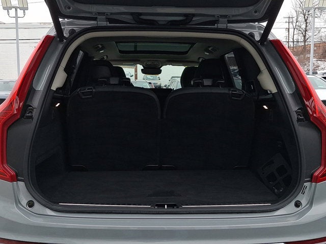 2025 Volvo XC90 Plus