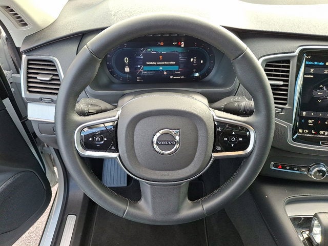 2025 Volvo XC90 Core